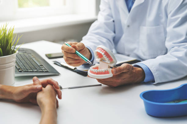 Emergency Dental Services in Laguna Park, TX